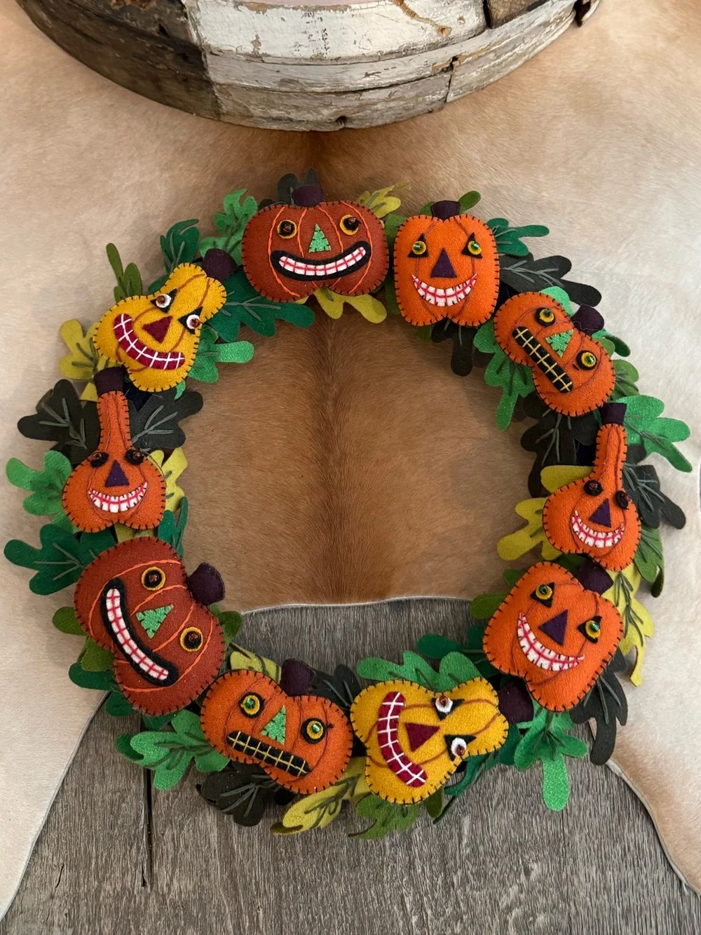 Pumpkin Felt Fall Halloween Wreath - Orange & Green
